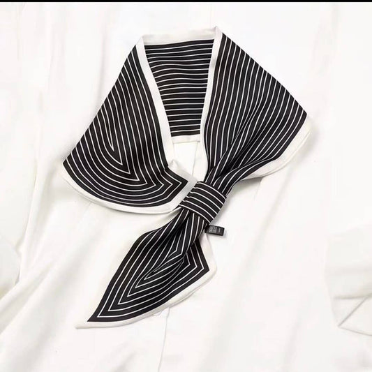 Black / White Stripes Loop Scarf