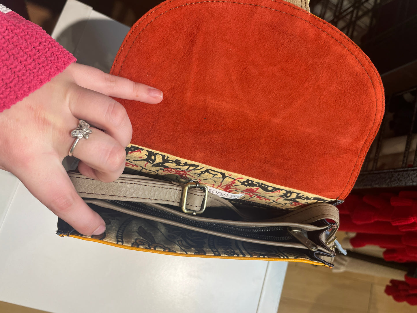 Quinn Leather Crossbody