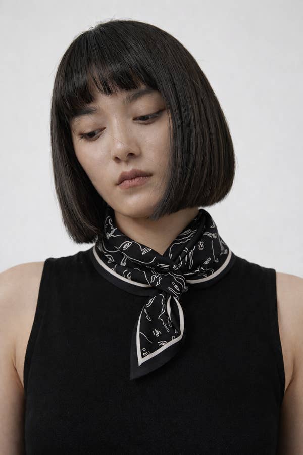 Black / White Faces Loop Scarf