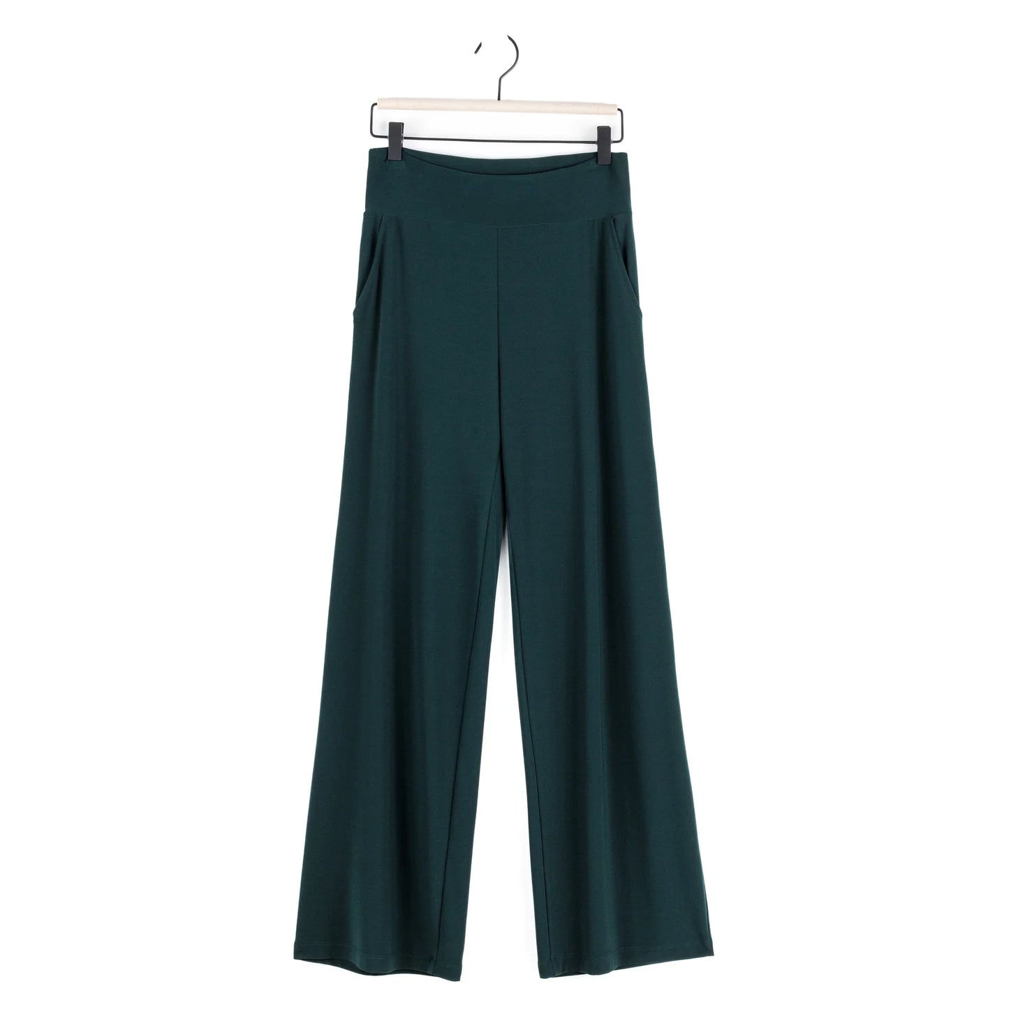 Wide Leg Soft Knit Pocket Pant