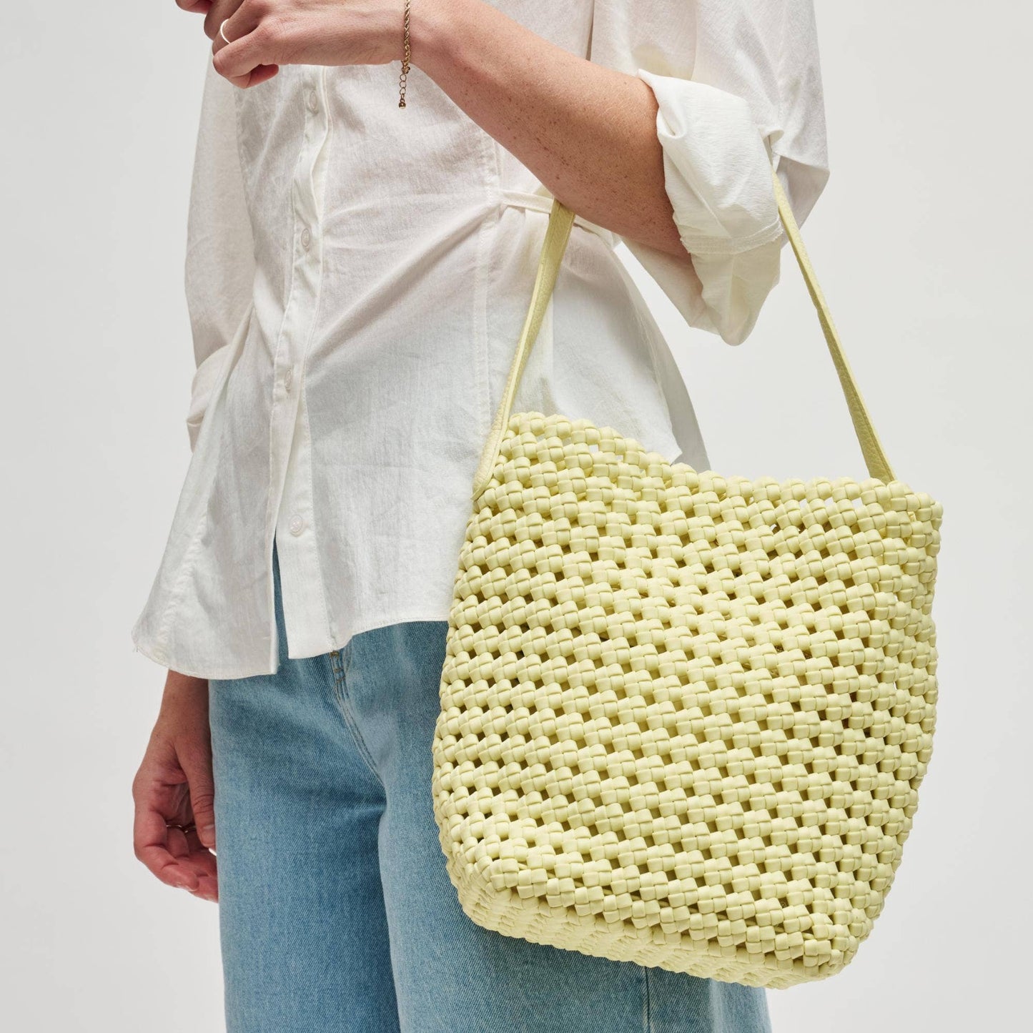 Gaia Shoulder Bag