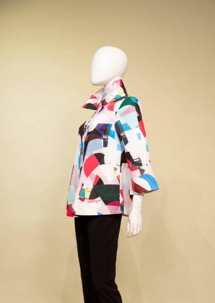 Print Jacket with Wired Collar