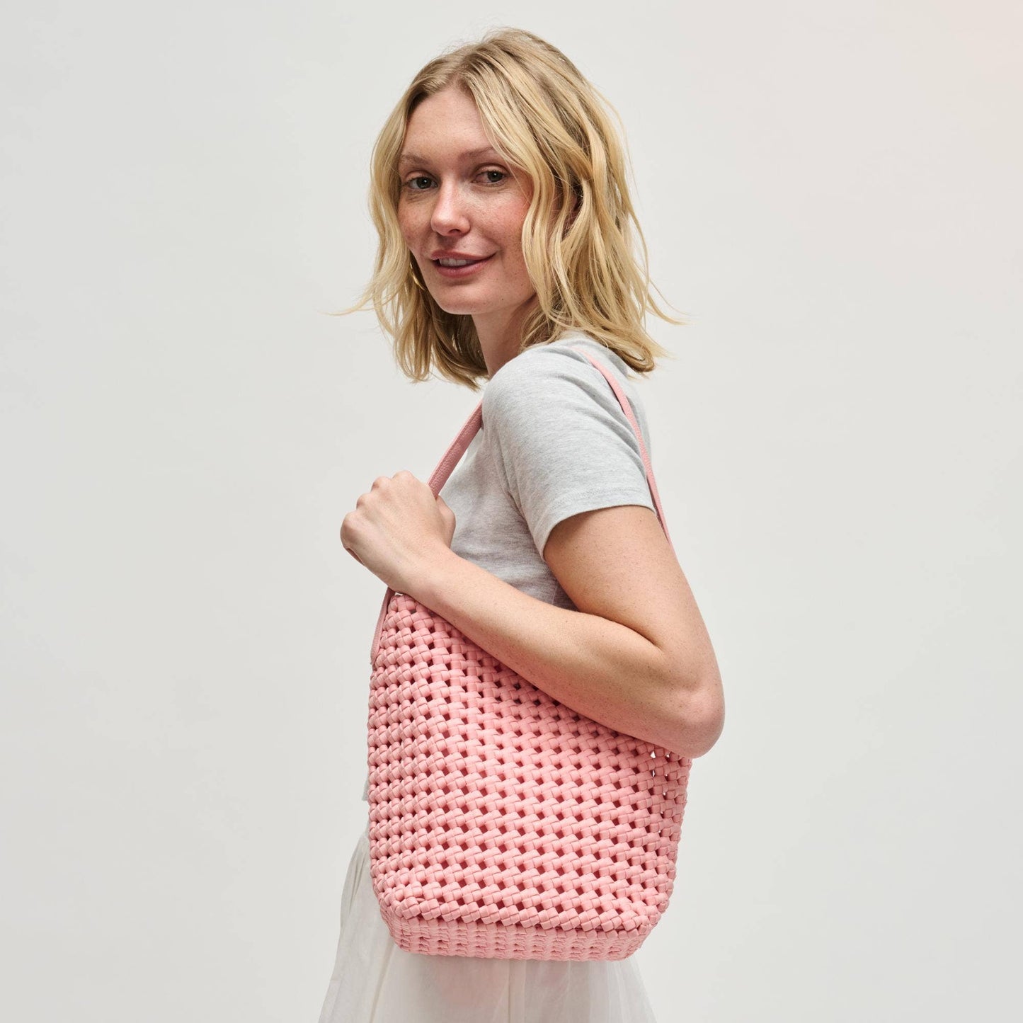 Gaia Shoulder Bag