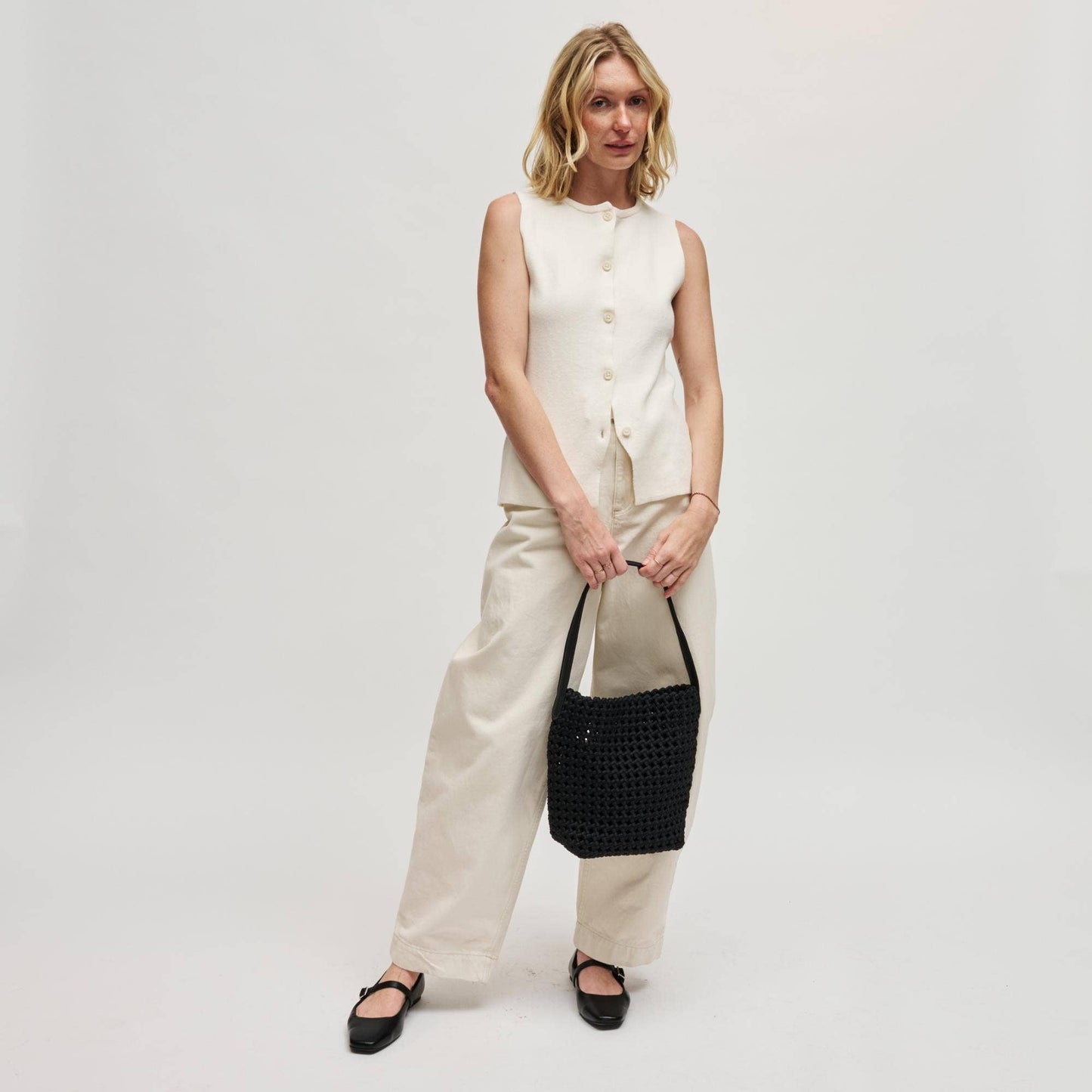 Gaia Shoulder Bag